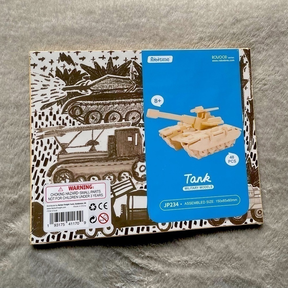 RoboTime 48 Pcs Wooden Tank Puzzle